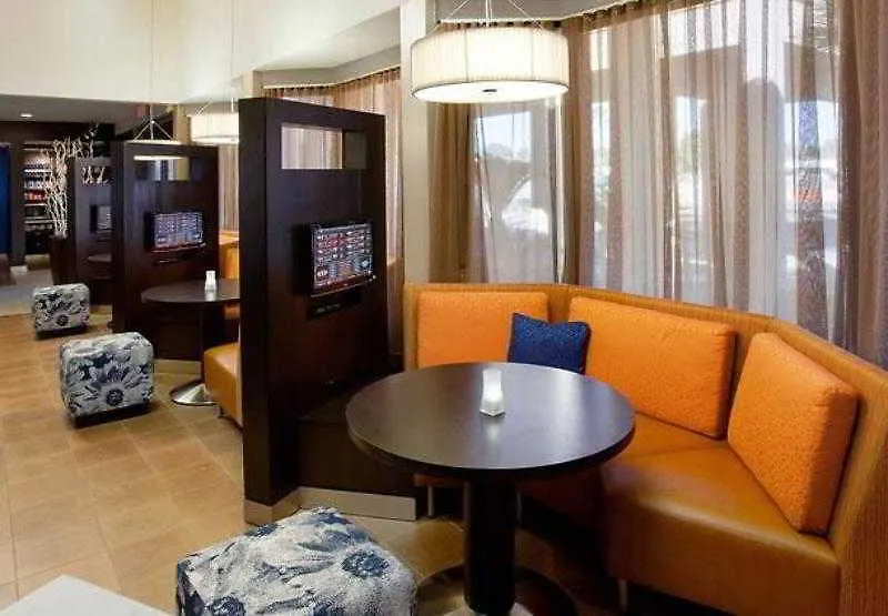 Courtyard By Marriott Scottsdale Salt River