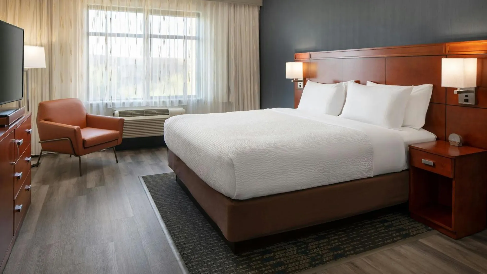 Courtyard By Marriott Scottsdale Salt River Hotel