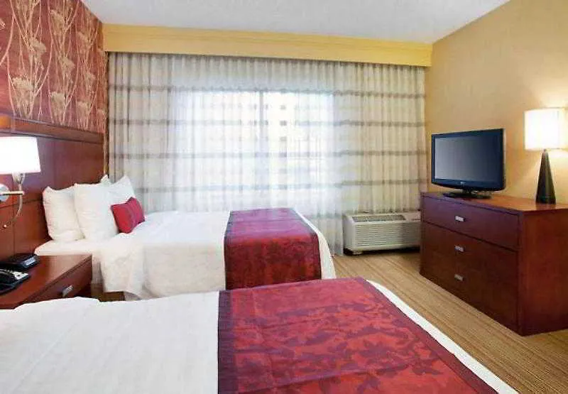 Courtyard By Marriott Scottsdale Salt River Hotel