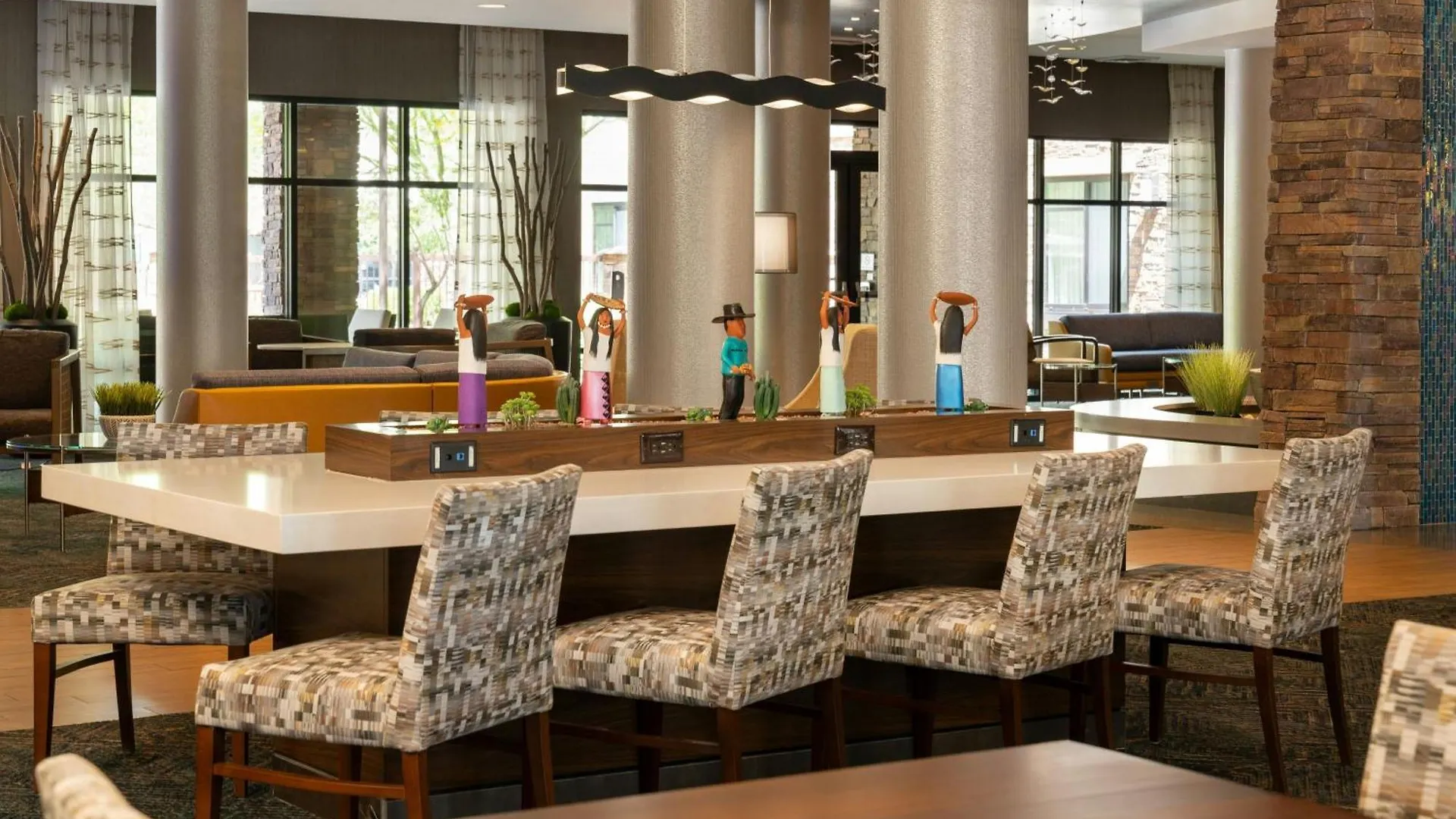 Courtyard By Marriott Scottsdale Salt River